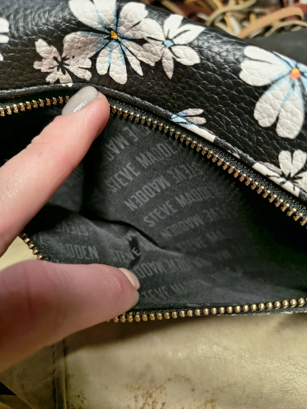 Steve Madden Black Daisy Continental Wallet with Gold Interior Trifold - Picture 3 of 6